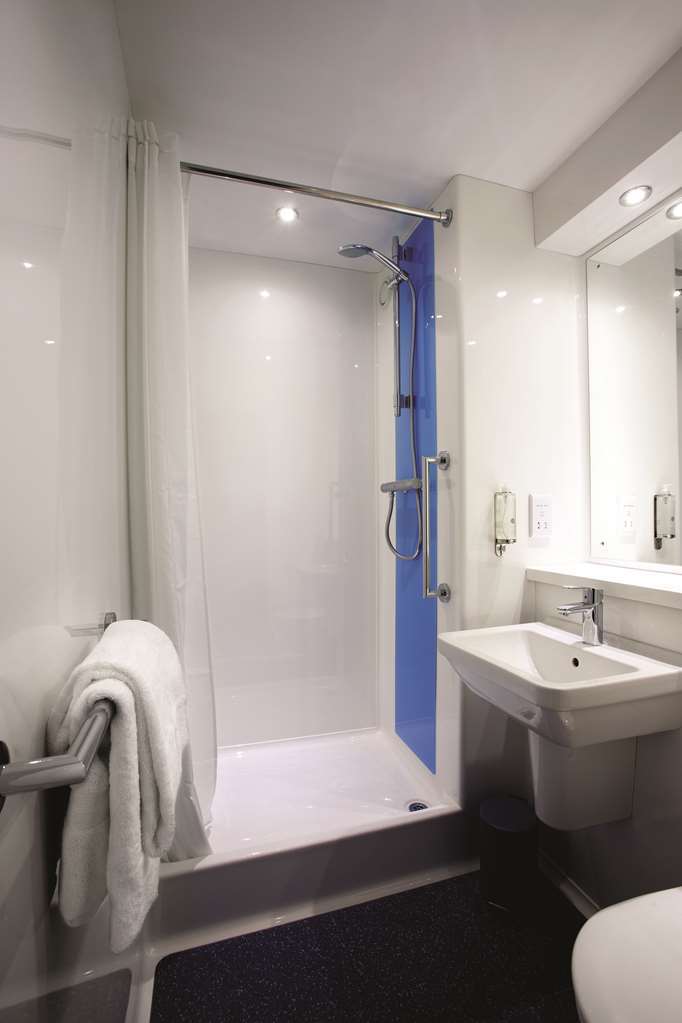 Travelodge Hotel Macclesfield Central 객실 사진